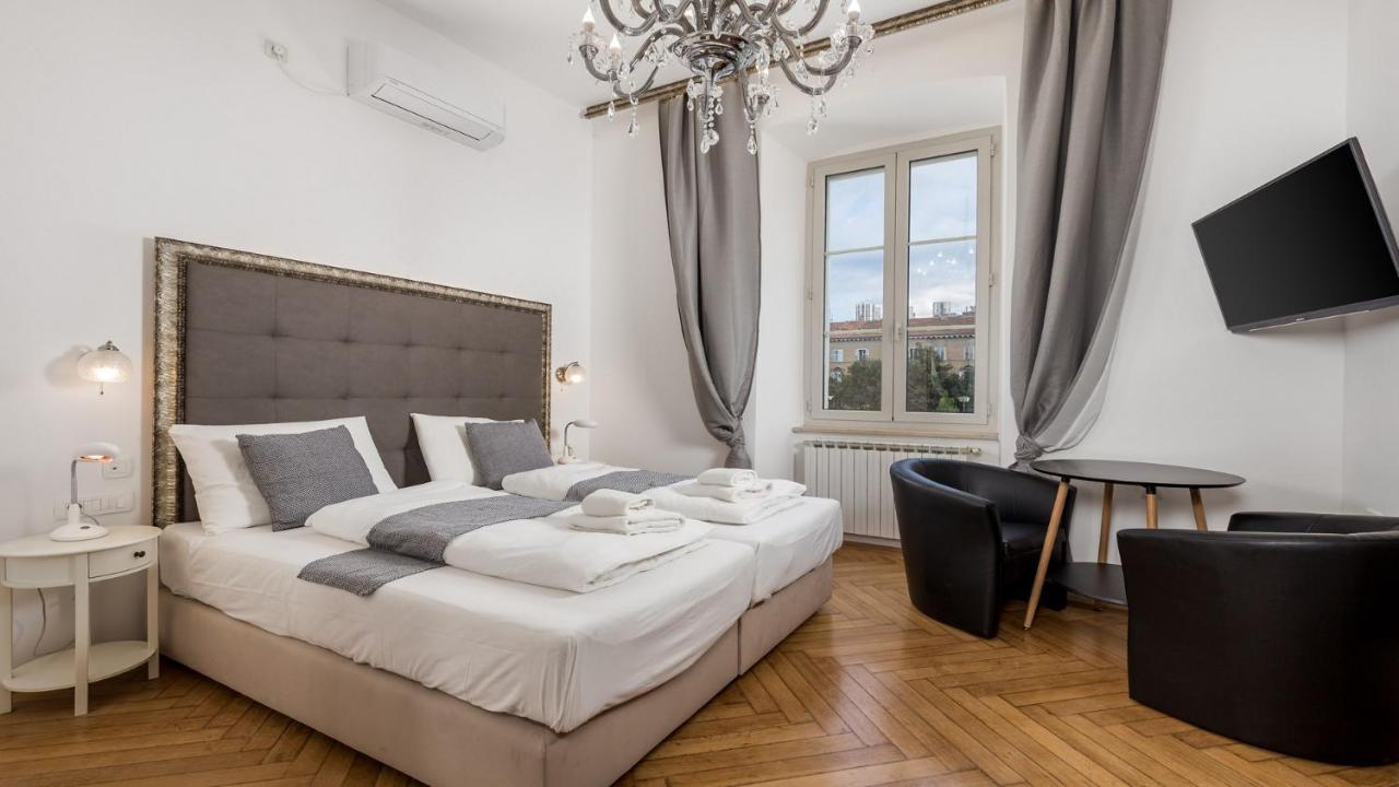 Apartments Art Teatro Rijeka Dış mekan fotoğraf